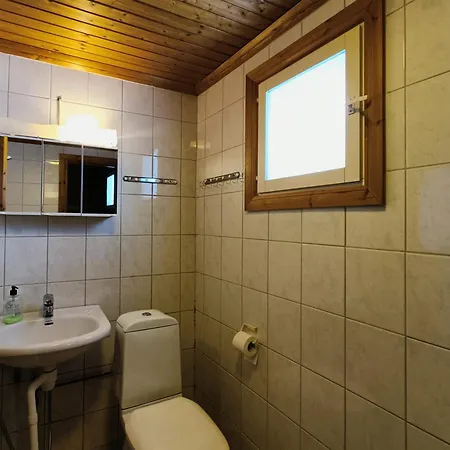 木屋 Hulhavantuvat 2