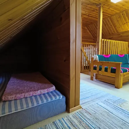 Hulhavantuvat 2 木屋 *